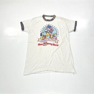 Vintage 1970s Walt Disney World America On Parade T-Shirt Small WDW Mickey Mouse
